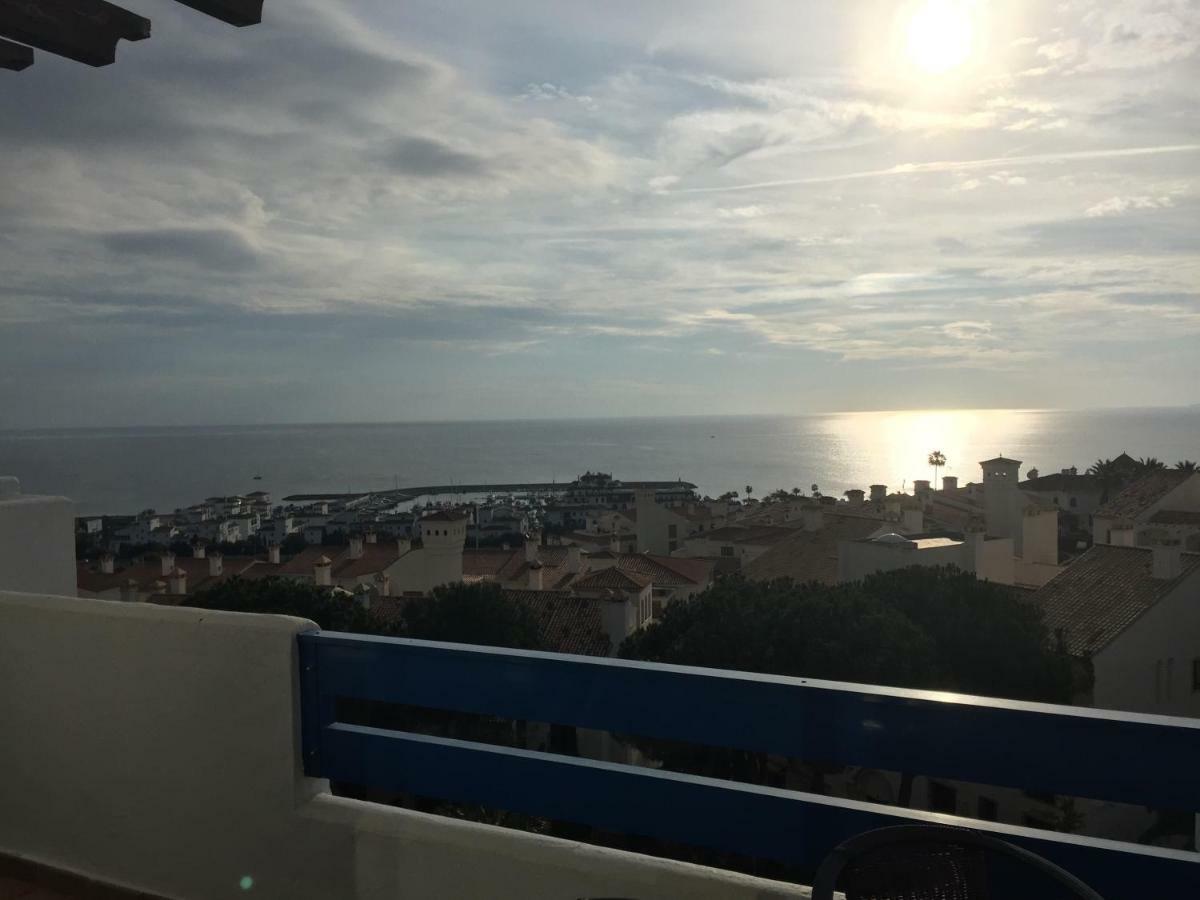 Duquesa Suite And Golf With A Spectacular Sea View Manilva Buitenkant foto